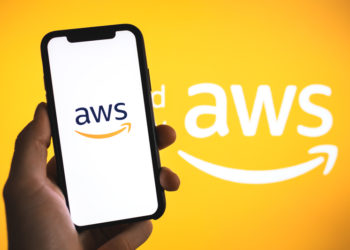 ¿Cómo habilita Fortinet la seguridad y conectividad en los entornos de AWS?