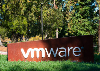 Mejore su infraestructura con VMware vSphere+ y VMware vSAN