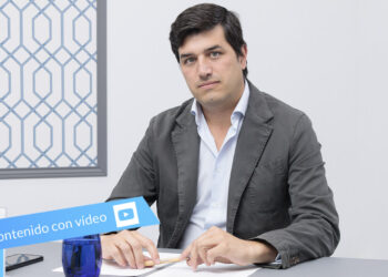 centros de datos prefabricados- Manuel Pérez-Tabernero, end users sales manager Secure Power de Schneider Electric-directortic-taieditorial