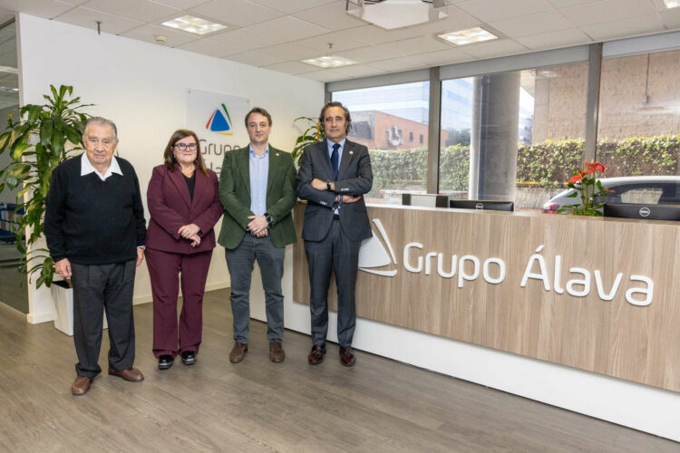 Grupo Álava - DirectorTIC - TAI Editorial - España