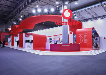 Vodafone contiene las pérdidas en su último ejercicio fiscal en España