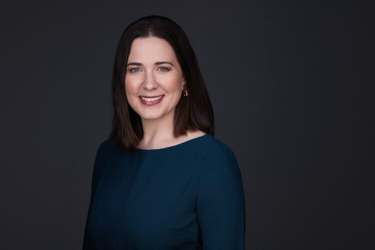 Crayon cada vez más fuerte en AWS-Melissa Mulholland CEO de Crayon