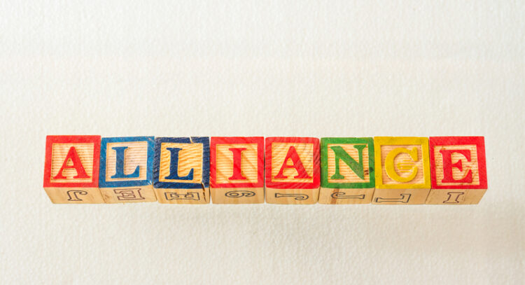 Alianza Virtual Cable - OVHcloud - Director TIC - Digital Workplace - Tai Editorial España