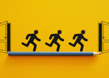 gran dimisón-directortic-taieditorial