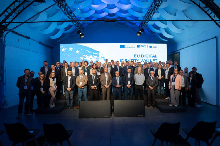 EWC - DirectorTIC - TAI Editorial - España