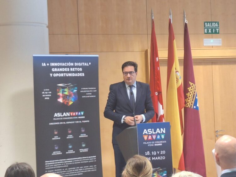 Óscar López en la inauguración de ASLAN2025: “Éste es el momento” de la transformación digital