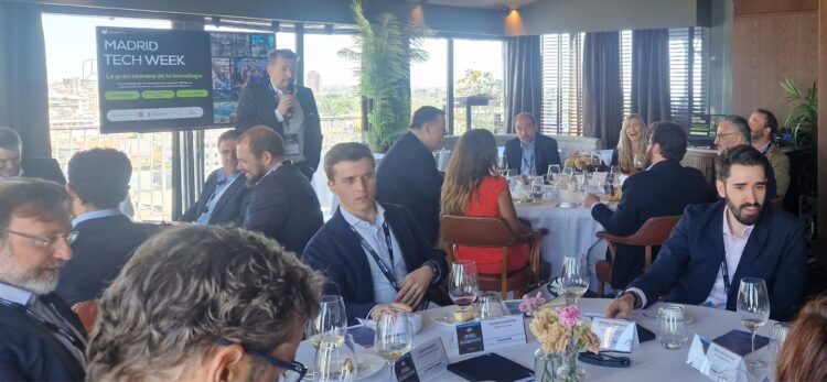 Big Data & AI World 2025-directortic