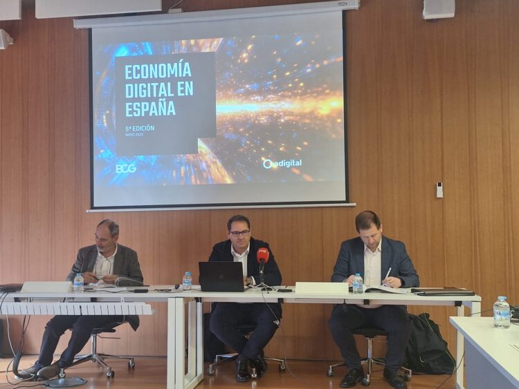 La economía digital alcanza el 26 % del PIB español en 2024 y apunta al 40 % en 2030