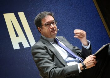 Publicadas las guías para cumplir la regulación europea de inteligencia artificial