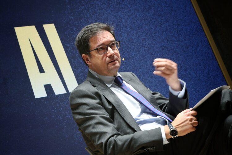 Publicadas las guías para cumplir la regulación europea de inteligencia artificial