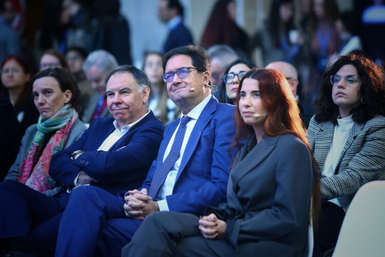 Gobierno-computacion-cuántica-Nu-Quantum-Directortic