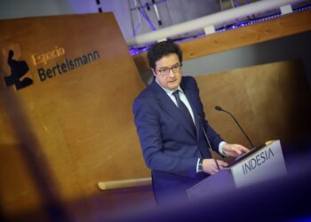 portal público de IA y productos de IA para empresas-Directortic