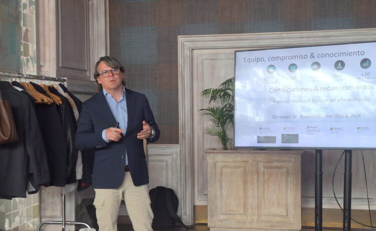 Arbentia crece un 24 % y acelera su transformación con IA y el modelo “Cliente Cero”