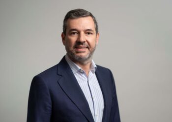 Econcom -Director TIC - reorganización - Tai Editorial España