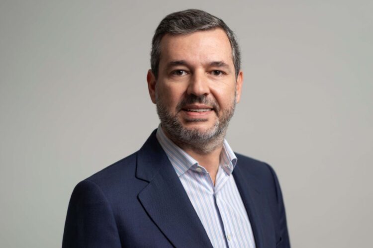 Econcom -Director TIC - reorganización - Tai Editorial España