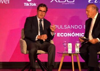 Garamendi: “España se merece que seamos punteros en el tema tecnológico”