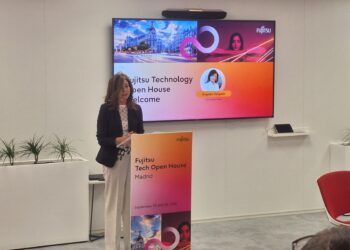 Fujitsu sitúa al humano en el centro de la inteligencia artificial