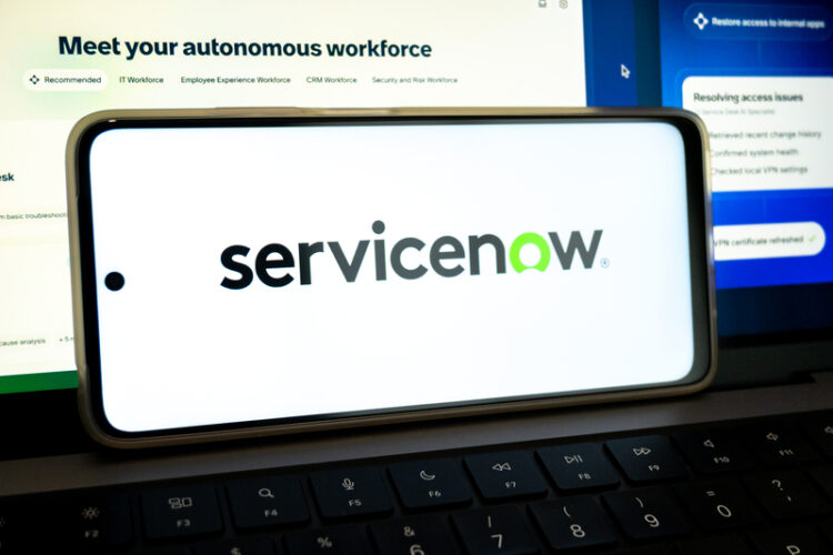Servicenow compra Sweep-directortic